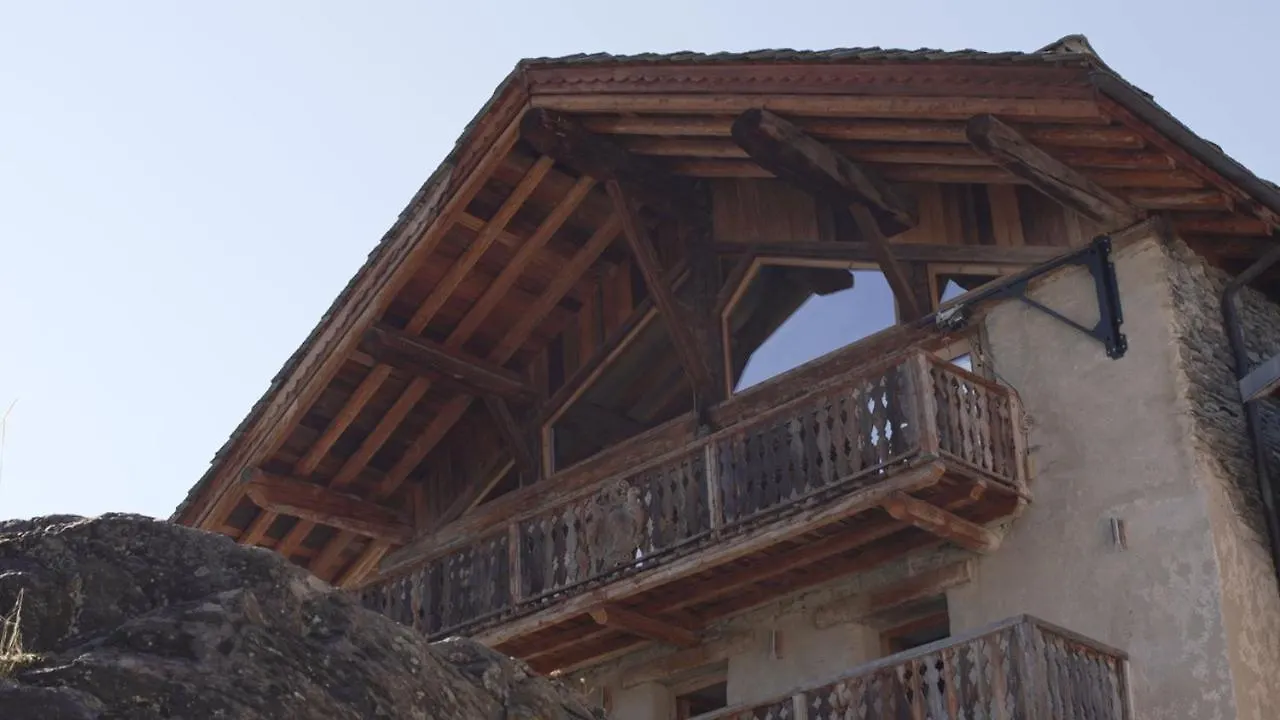 Chalets Violettes Villaroger 0*,
